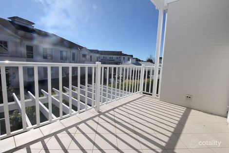 Property photo of 8 Fairwater Drive Breakfast Point NSW 2137