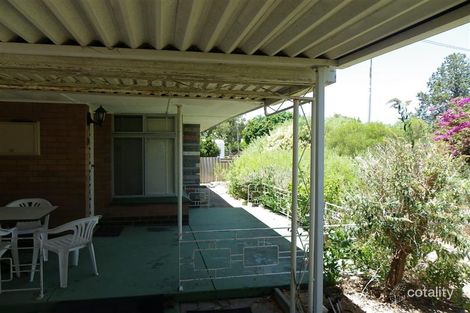 Property photo of 19 Edmund Way Calista WA 6167