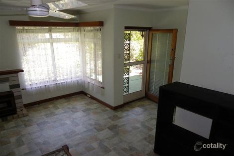 Property photo of 19 Edmund Way Calista WA 6167