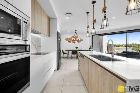 Property photo of 7/88 Glades Drive Robina QLD 4226