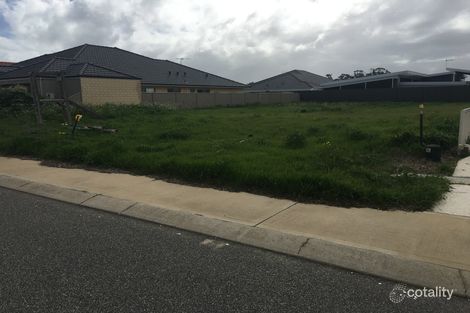 Property photo of 10 Gicha Close Lake Coogee WA 6166