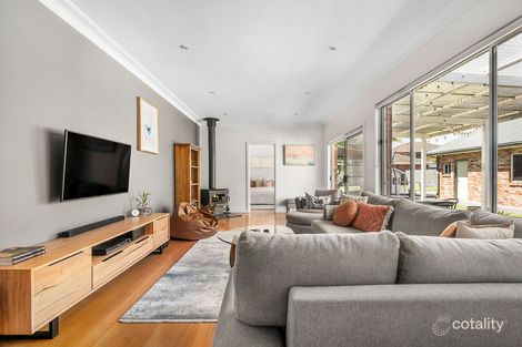 Property photo of 22 Broadhurst Avenue Reservoir VIC 3073