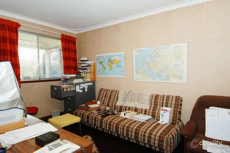 Property photo of 14 Meredith Way Dianella WA 6059