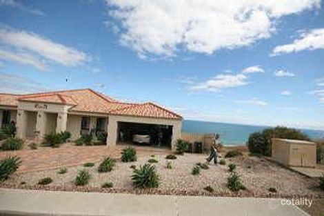 8 Petrel Cl, Hallett Cove, SA 5158