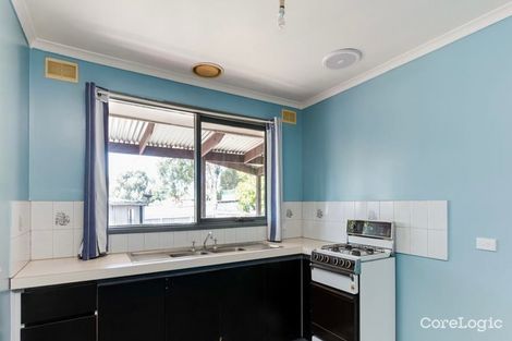 Property photo of 20 James Cook Drive Cranbourne VIC 3977