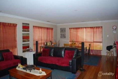 Property photo of 6 Galloway Court Greenvale VIC 3059