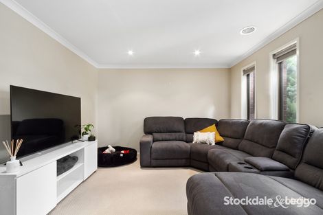 Property photo of 19 Barooga Crescent Churchill VIC 3842