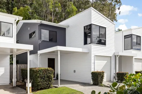 Property photo of 46/28 Bonogin Road Mudgeeraba QLD 4213