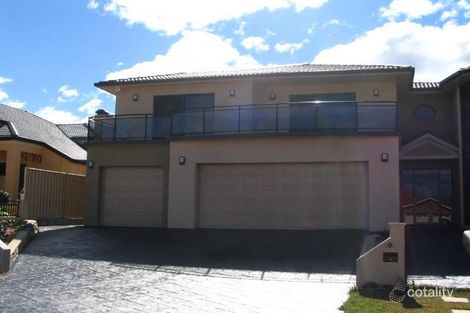 12 Ridgecrest, Cordeaux Heights, NSW 2526