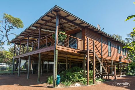 8 Heavitree Rd, Ocean Beach, WA 6333