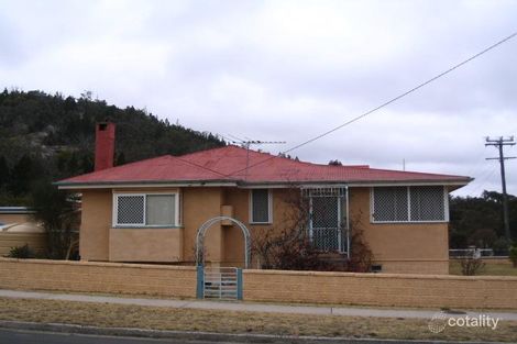 83 Amosfield Rd, Stanthorpe, QLD 4380