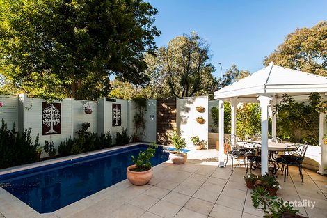 Property photo of 18 Cardigan Terrace Jolimont WA 6014