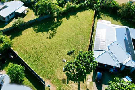 21 Ocean Ave, Cooya Beach, QLD 4873