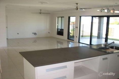 Property photo of 8 Downs Court Emerald QLD 4720