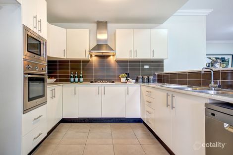 Property photo of 401/3-5 Clydesdale Place Pymble NSW 2073