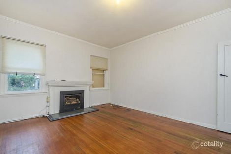 Property photo of 25 Treloar Crescent Braybrook VIC 3019