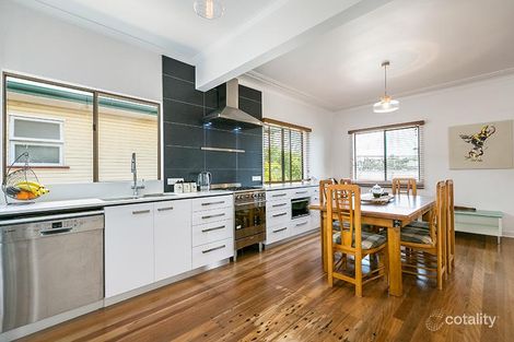 Property photo of 47 Tenby Street Mount Gravatt QLD 4122