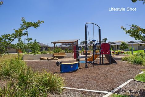 Property photo of 70 Jennings Crescent Spring Farm NSW 2570