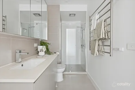 Property photo of 2/657 Nepean Highway Brighton East VIC 3187