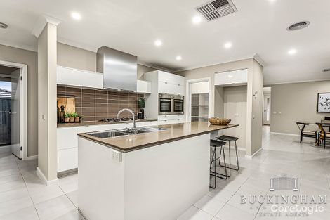 Property photo of 28 Kiora Avenue Doreen VIC 3754