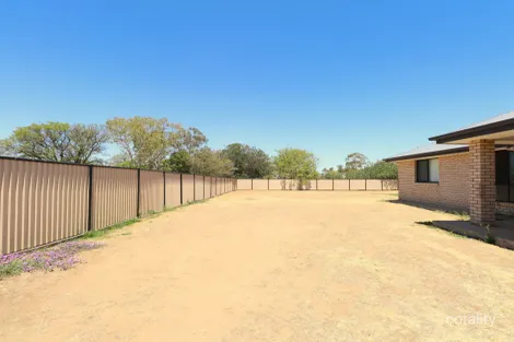 Property photo of 6 Beetson Drive Roma QLD 4455