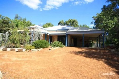 Property photo of 5 Midwater Court Leschenault WA 6233