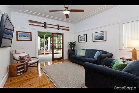 Property photo of 586 Waterworks Road Ashgrove QLD 4060