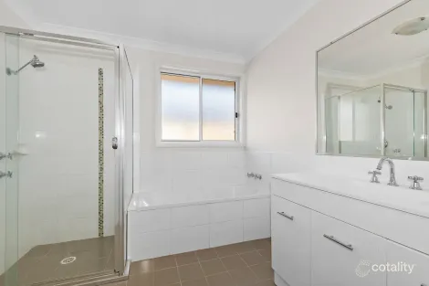 Property photo of 8 Tempranillo Crescent Cessnock NSW 2325