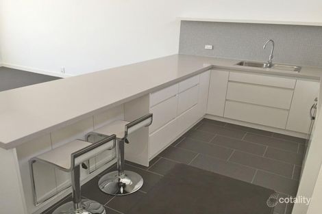 Property photo of 202 Waterloo Road Oak Park VIC 3046