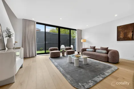 Property photo of 9/45 Kokaribb Road Carnegie VIC 3163
