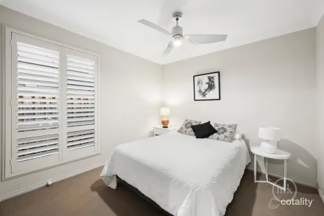 Property photo of 6 Shoal Circuit Doreen VIC 3754