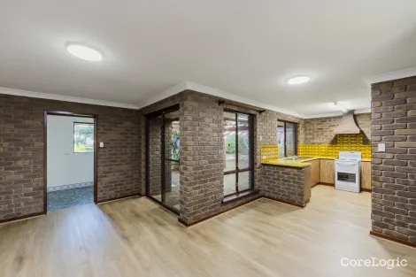 Property photo of 9 Hogarth Way Bateman WA 6150