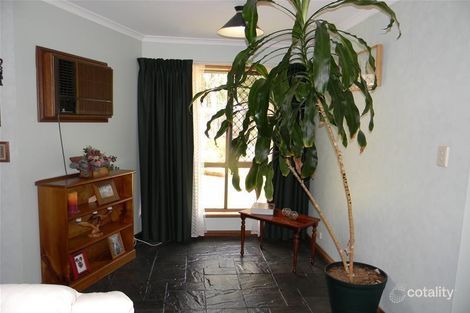 Property photo of 12 Joyce Street Murray Bridge SA 5253