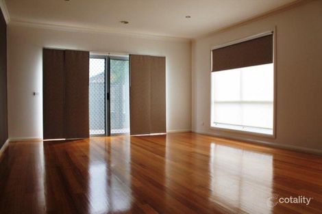 Property photo of 18 Ebony Circuit Craigieburn VIC 3064
