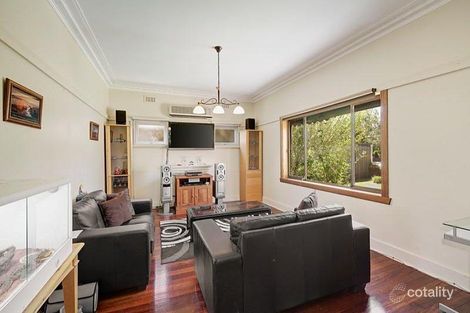 Property photo of 13 Della Torre Crescent Ivanhoe VIC 3079