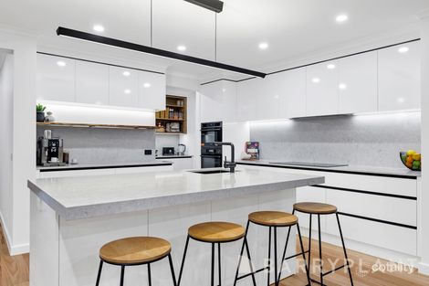 Property photo of 17 Windmill Street Bundoora VIC 3083