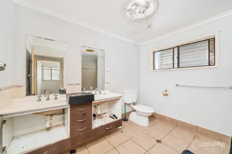 Property photo of 5 Valley Drive Caboolture QLD 4510