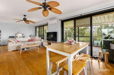 Property photo of 87 Waratah Crescent Sanctuary Point NSW 2540