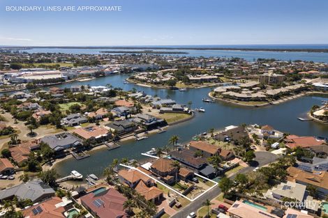 Property photo of 8 Folkstone Place Runaway Bay QLD 4216