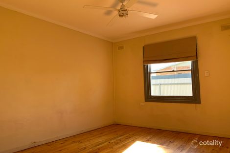 Property photo of 17 Midlow Road Elizabeth Downs SA 5113