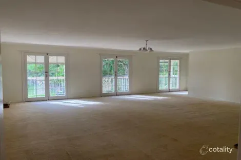 Property photo of 7 Eaglie Street Chapel Hill QLD 4069