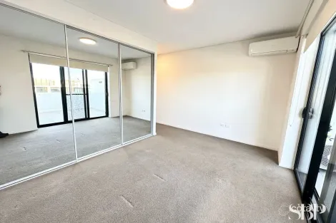 422/10 Hezlett Rd, North Kellyville, NSW 2155