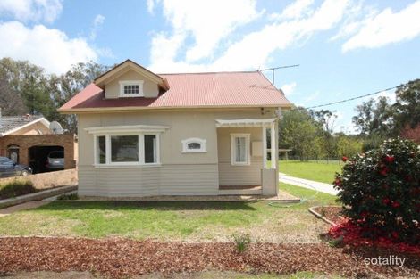 38 Day St, The Rock, NSW 2655