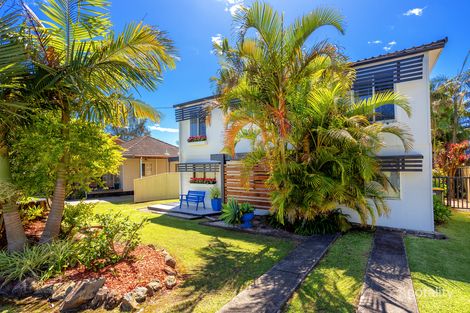 Property photo of 6 Emerald Drive Diamond Beach NSW 2430