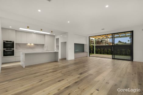 Property photo of 52A Wallace Avenue Murrumbeena VIC 3163