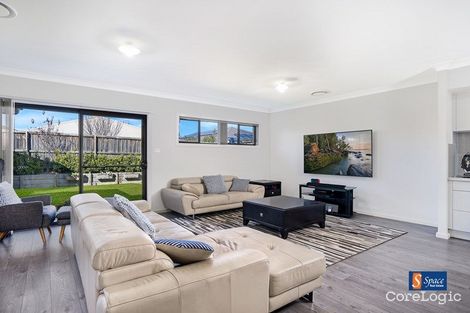 Property photo of 17 Cloverhill Crescent Gledswood Hills NSW 2557