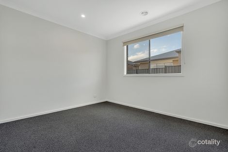 Property photo of 434 Brookfield Boulevard Craigieburn VIC 3064
