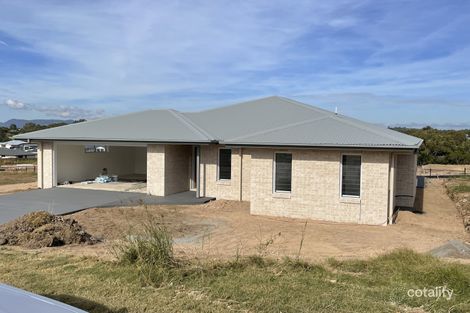 21 Excalibur Cres, Southside, QLD 4570