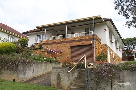 77 Erica St, Cannon Hill, QLD 4170