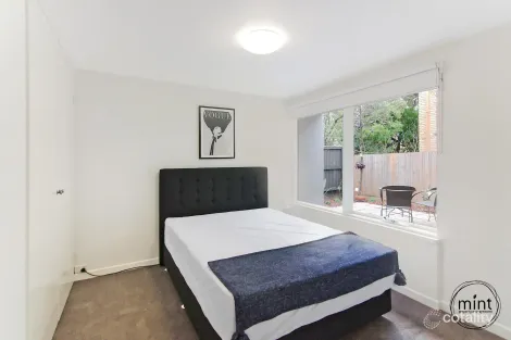 Property photo of 1/24 Grandview Grove Prahran VIC 3181